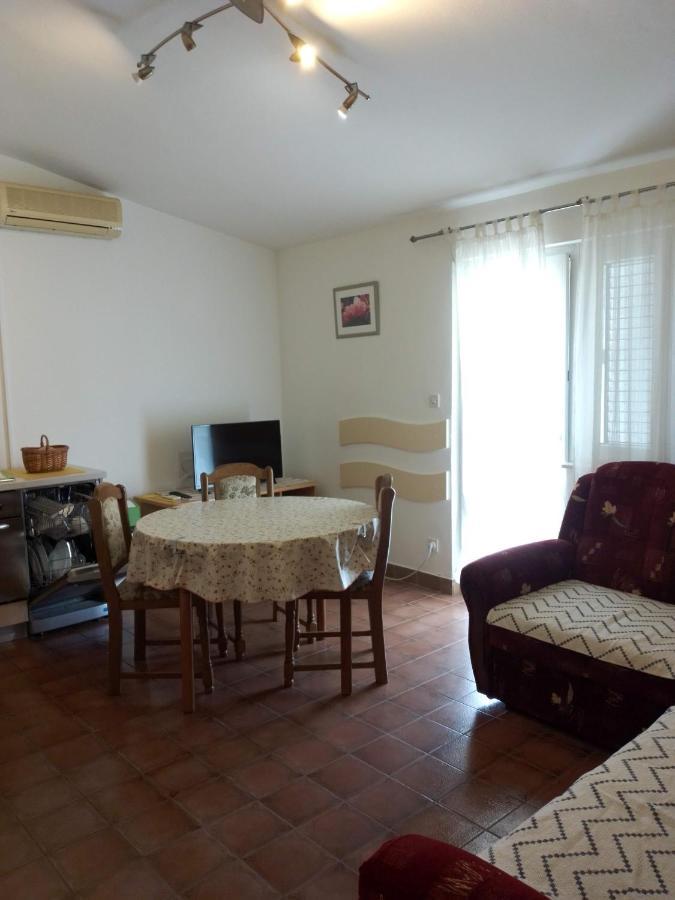 Apartmani Gracela Vodice Esterno foto