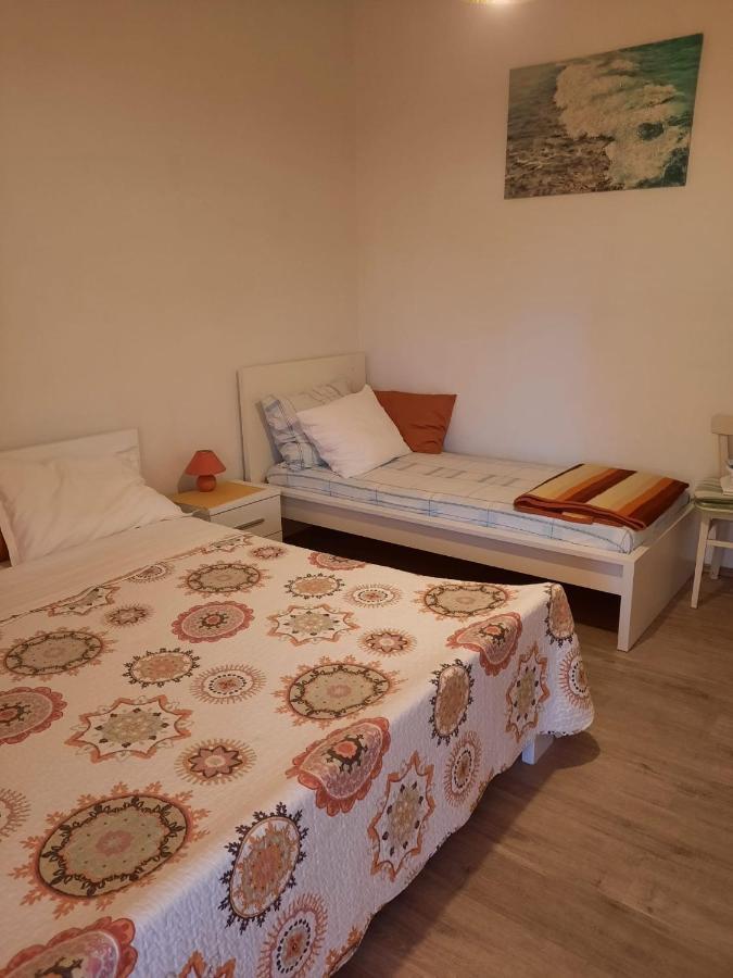 Apartmani Gracela Vodice Esterno foto