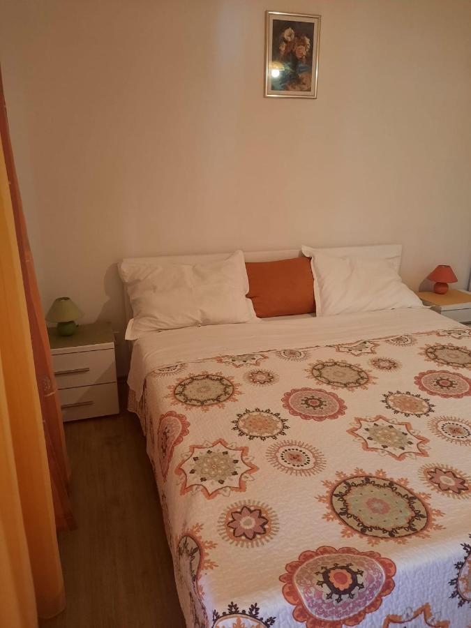 Apartmani Gracela Vodice Esterno foto