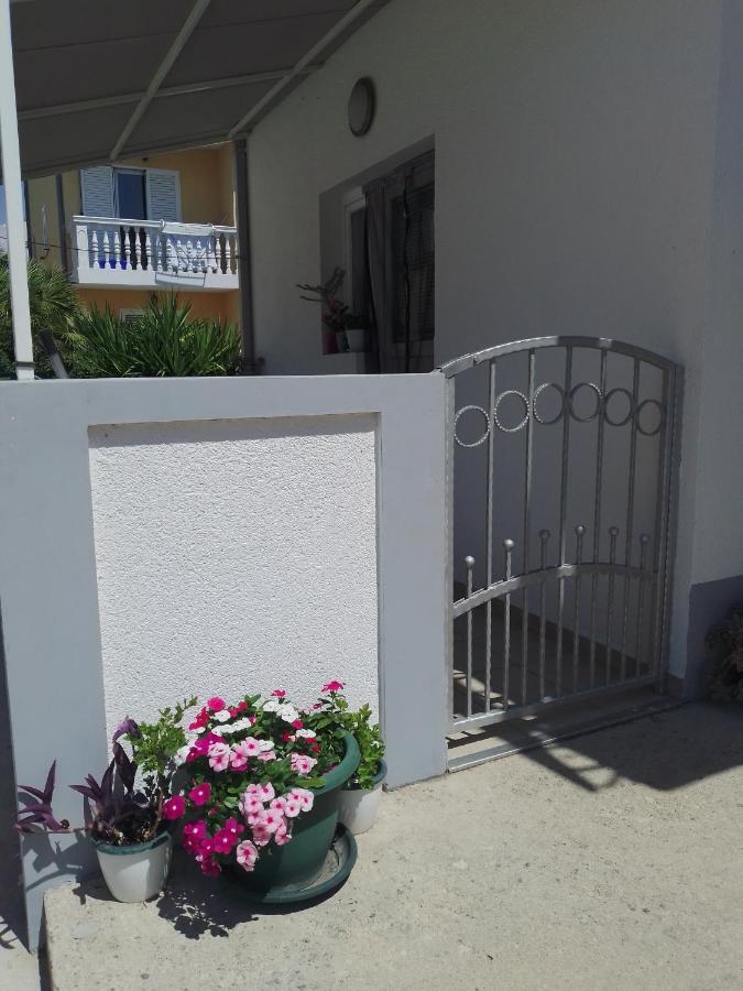 Apartmani Gracela Vodice Esterno foto